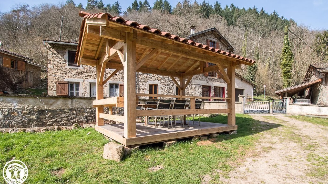 Photo of Outdoor in Puy-Guillaume