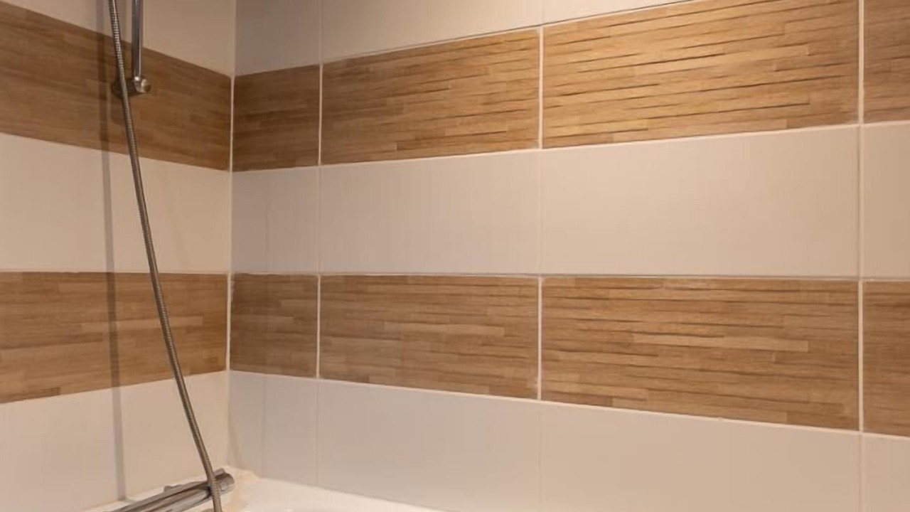 Photo of Bathroom in Puy-Guillaume