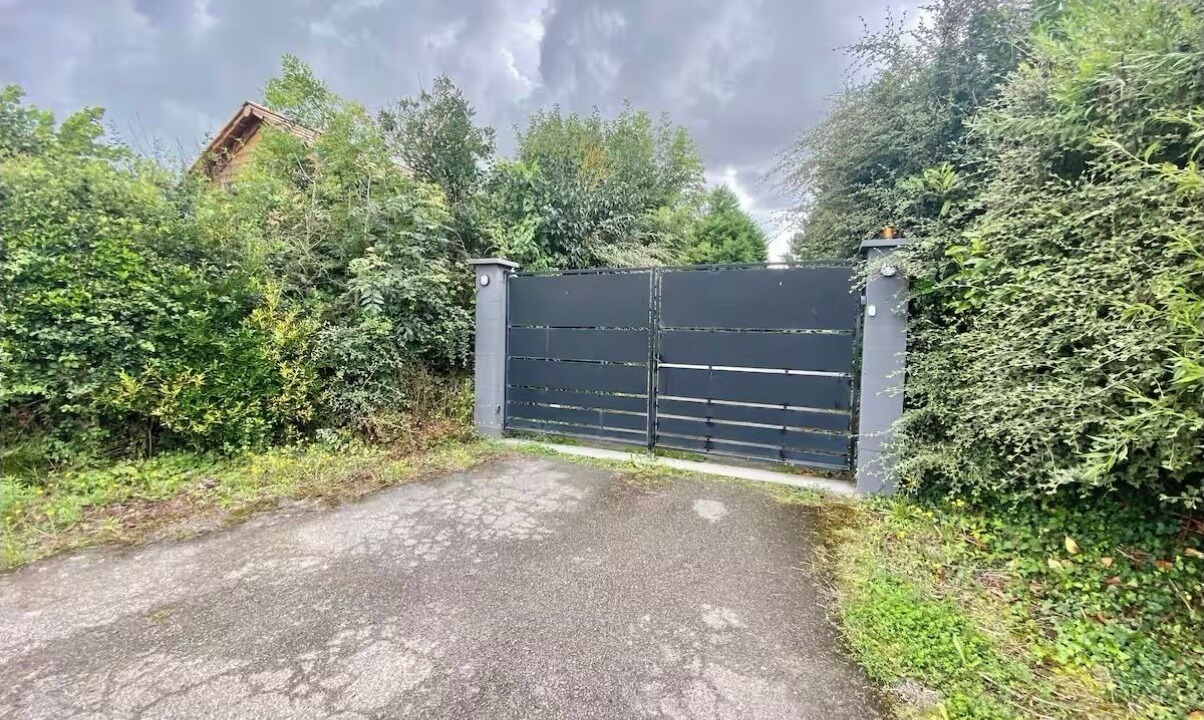 Photo of Outdoor in Bazenville