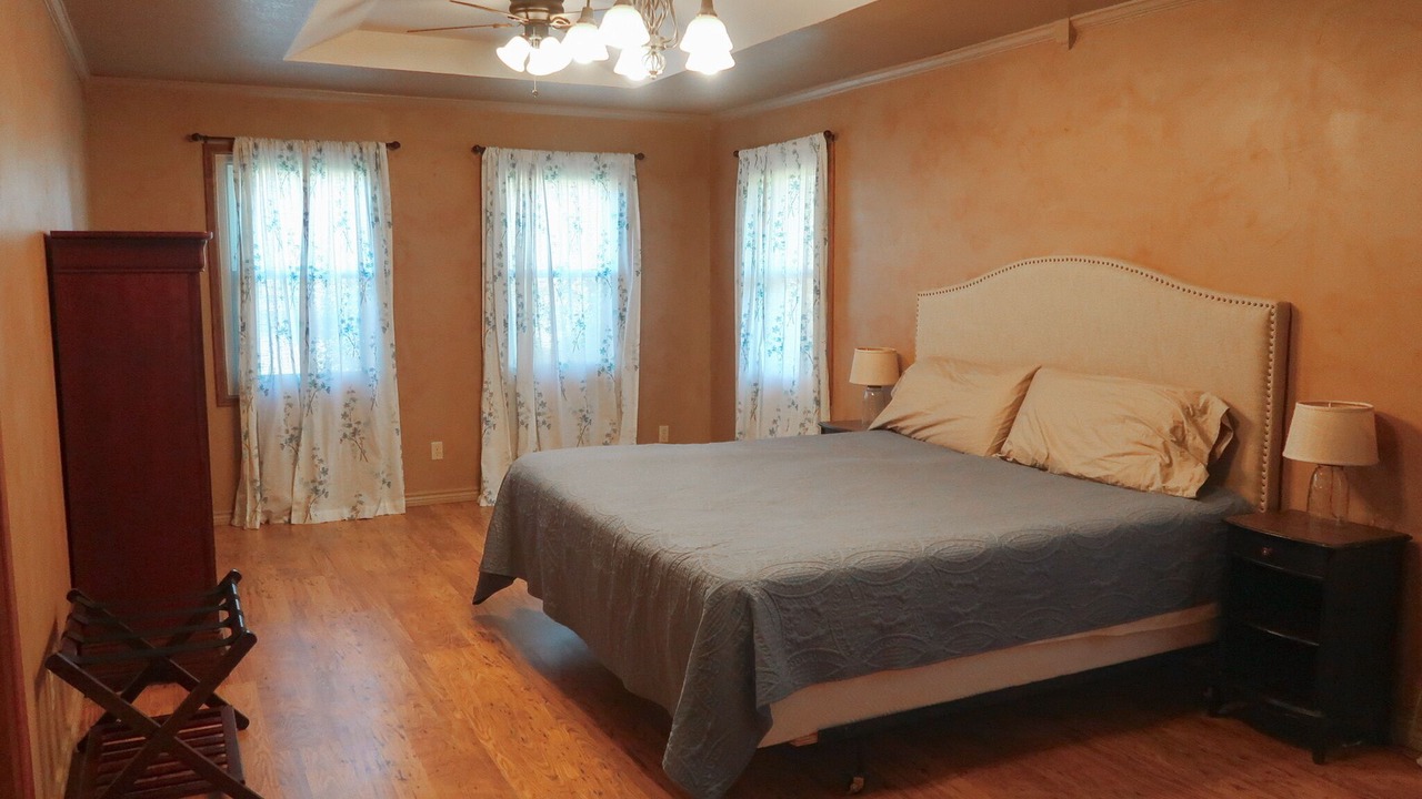 Photo of Bedroom in Webberville
