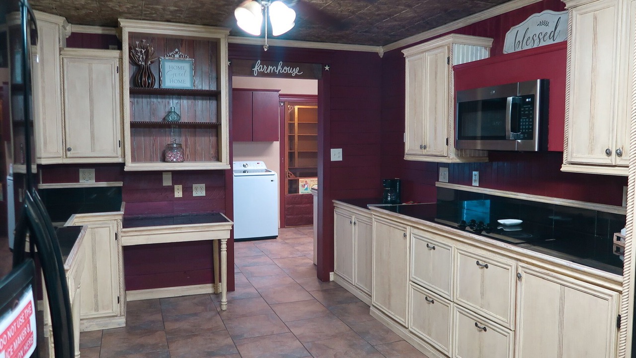 Photo of Kitchen in Webberville