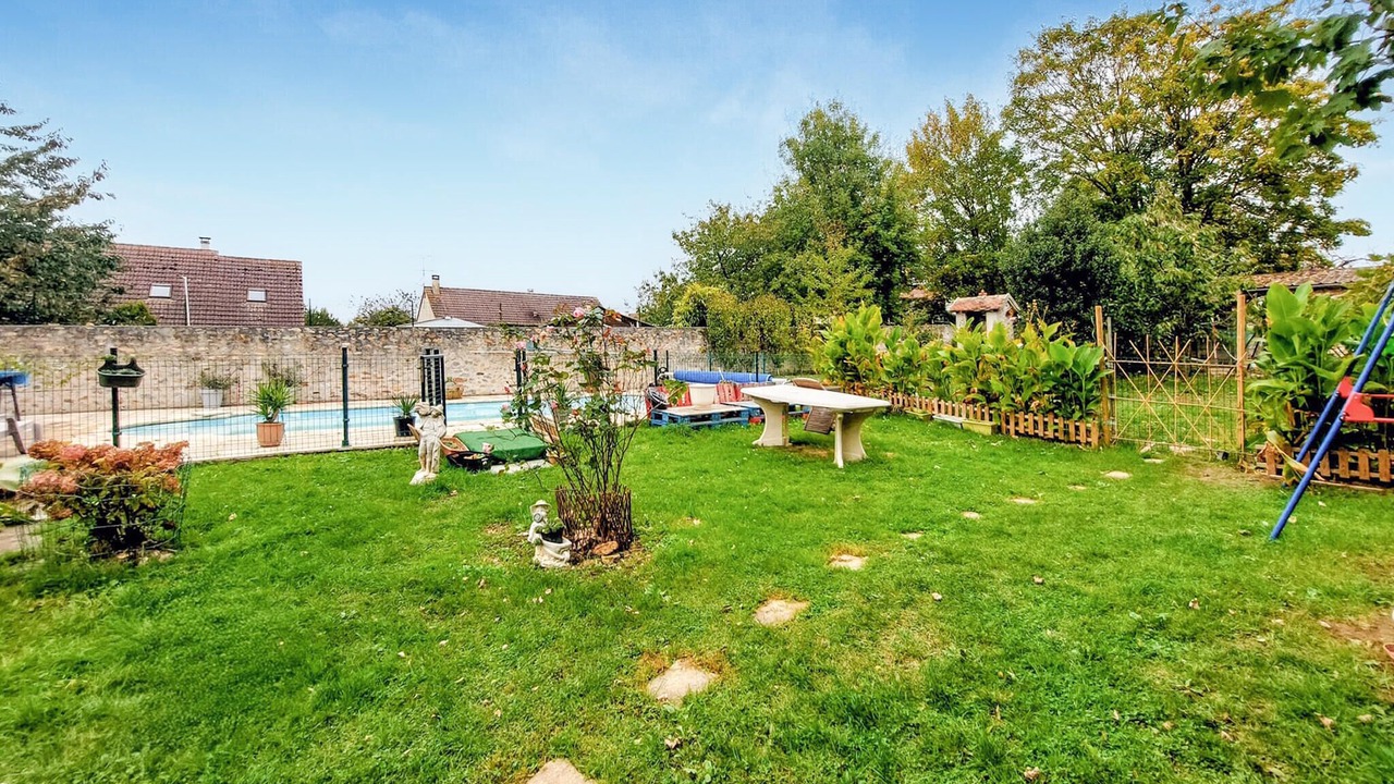 Photo of Outdoor in Boissy-le-Chatel