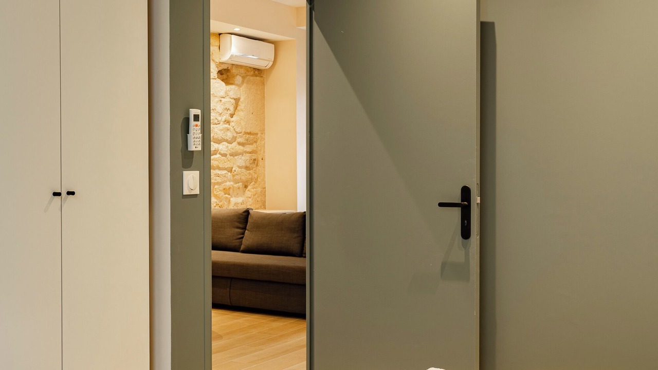 Photo of Bedroom in Charonne