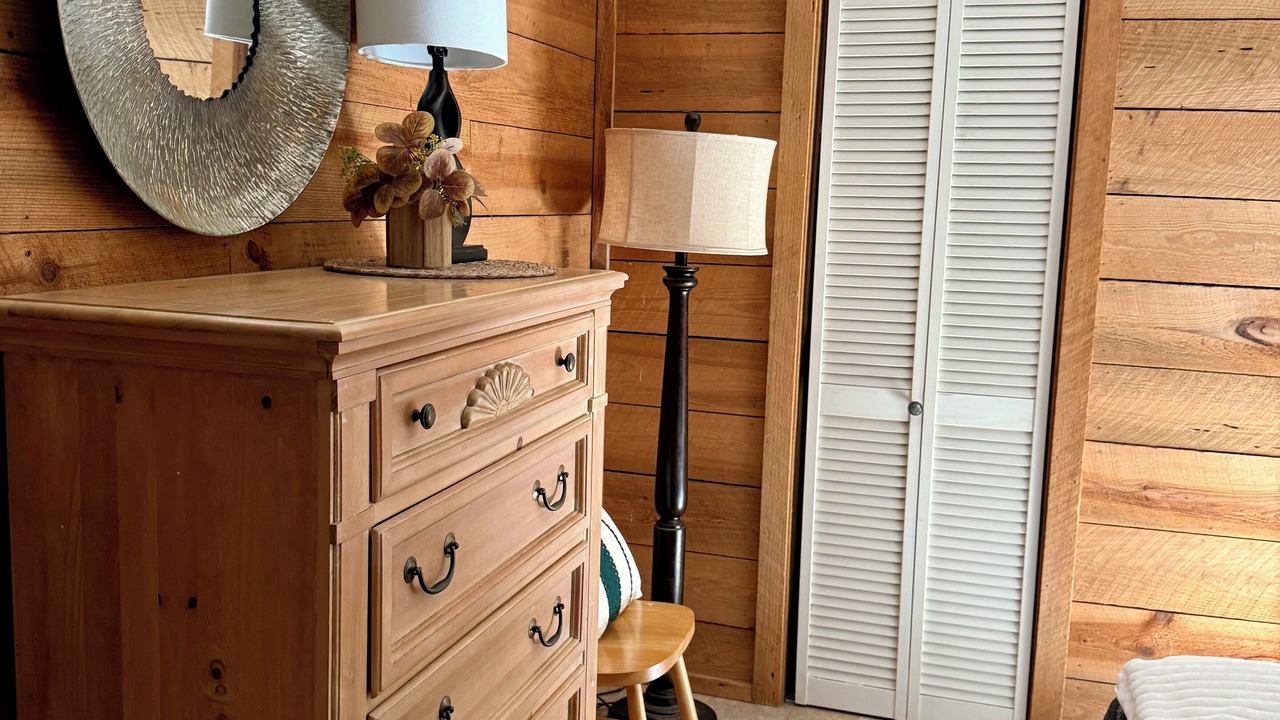 Photo of Bedroom in Caddo Gap