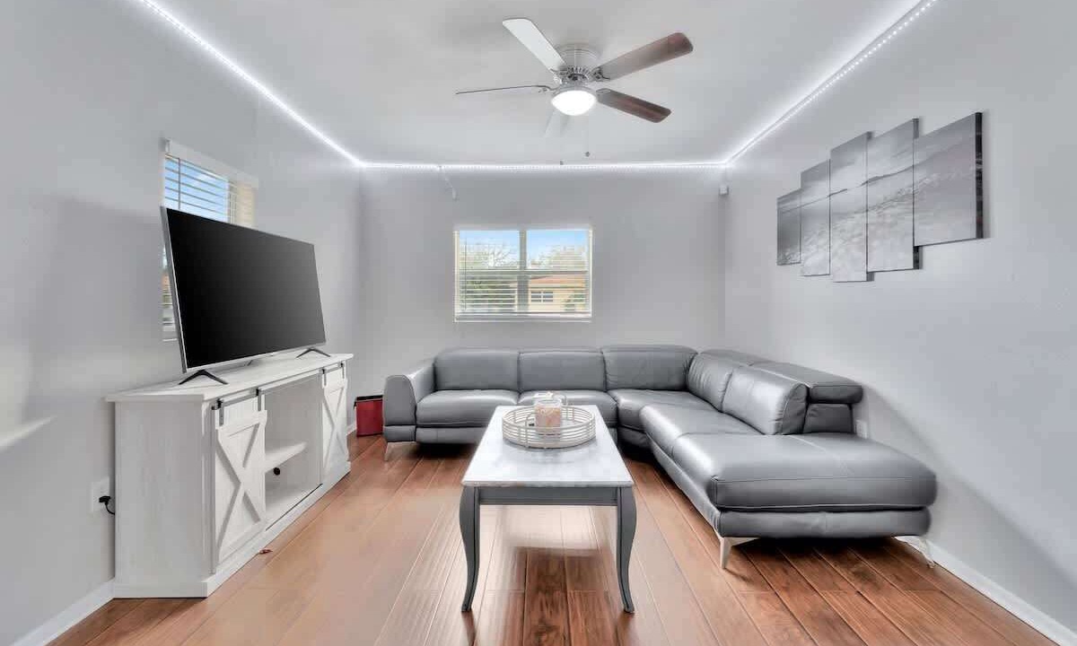 Photo of Livingroom in Tampa