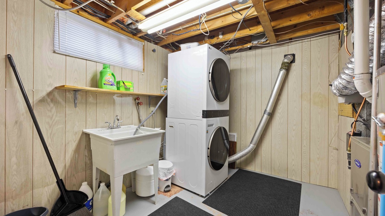 Photo of Bathroom in Sarnia