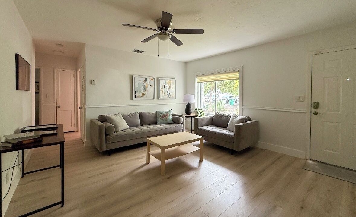 Photo of Livingroom in South Miami