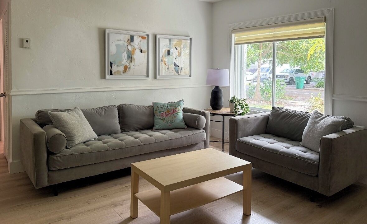 Photo of Livingroom in South Miami
