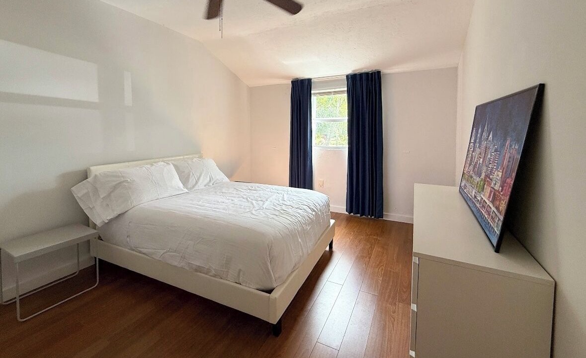 Photo of Bedroom in South Miami