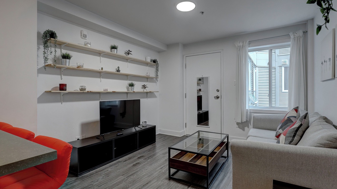 Photo of Livingroom in Saint Henri