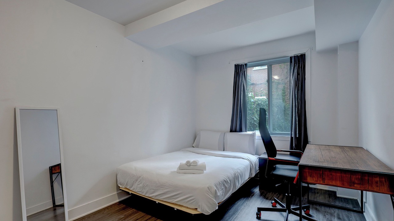 Photo of Bedroom in Saint Henri