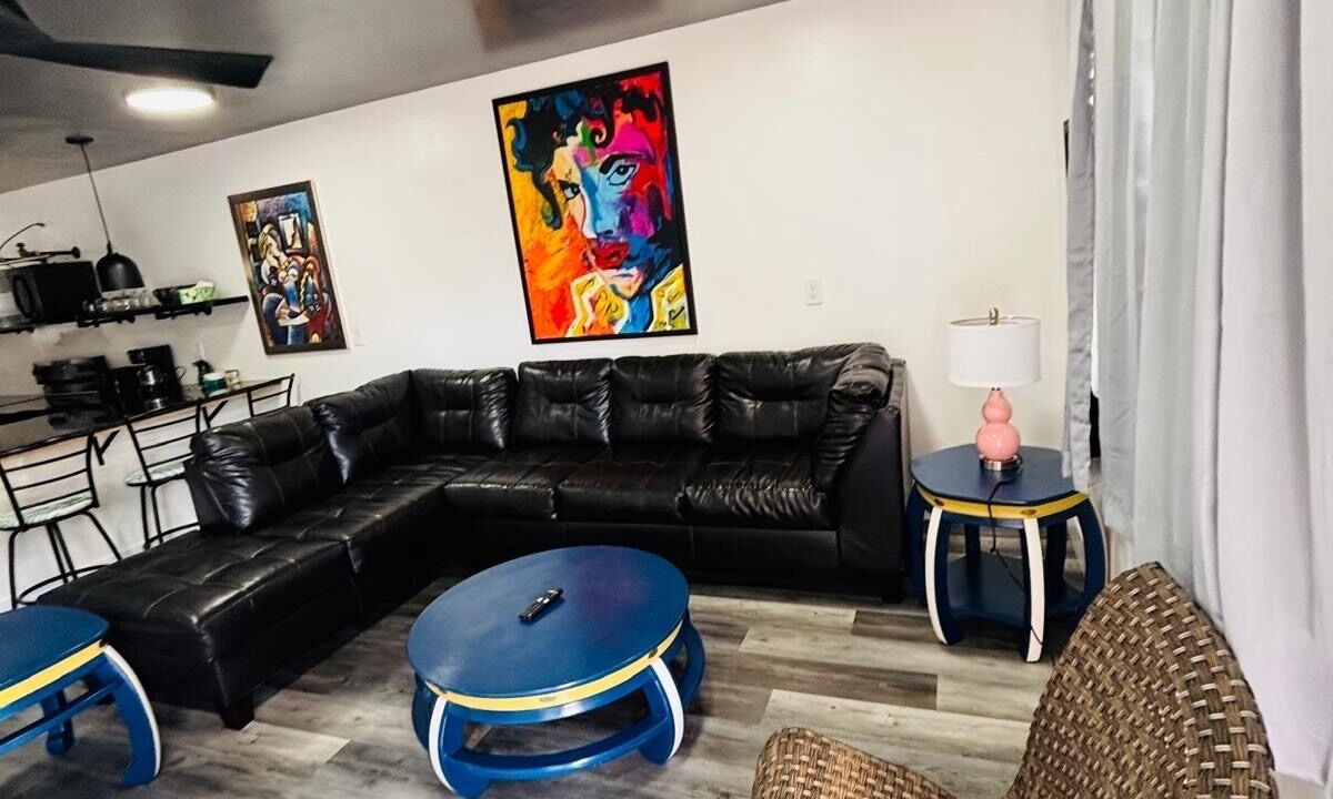 Photo of Livingroom in Carrboro