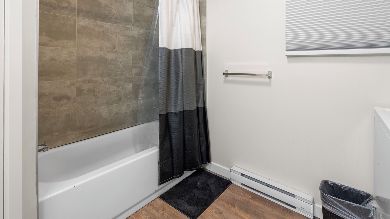 Photo of Bathroom in Downtown Gatineau
