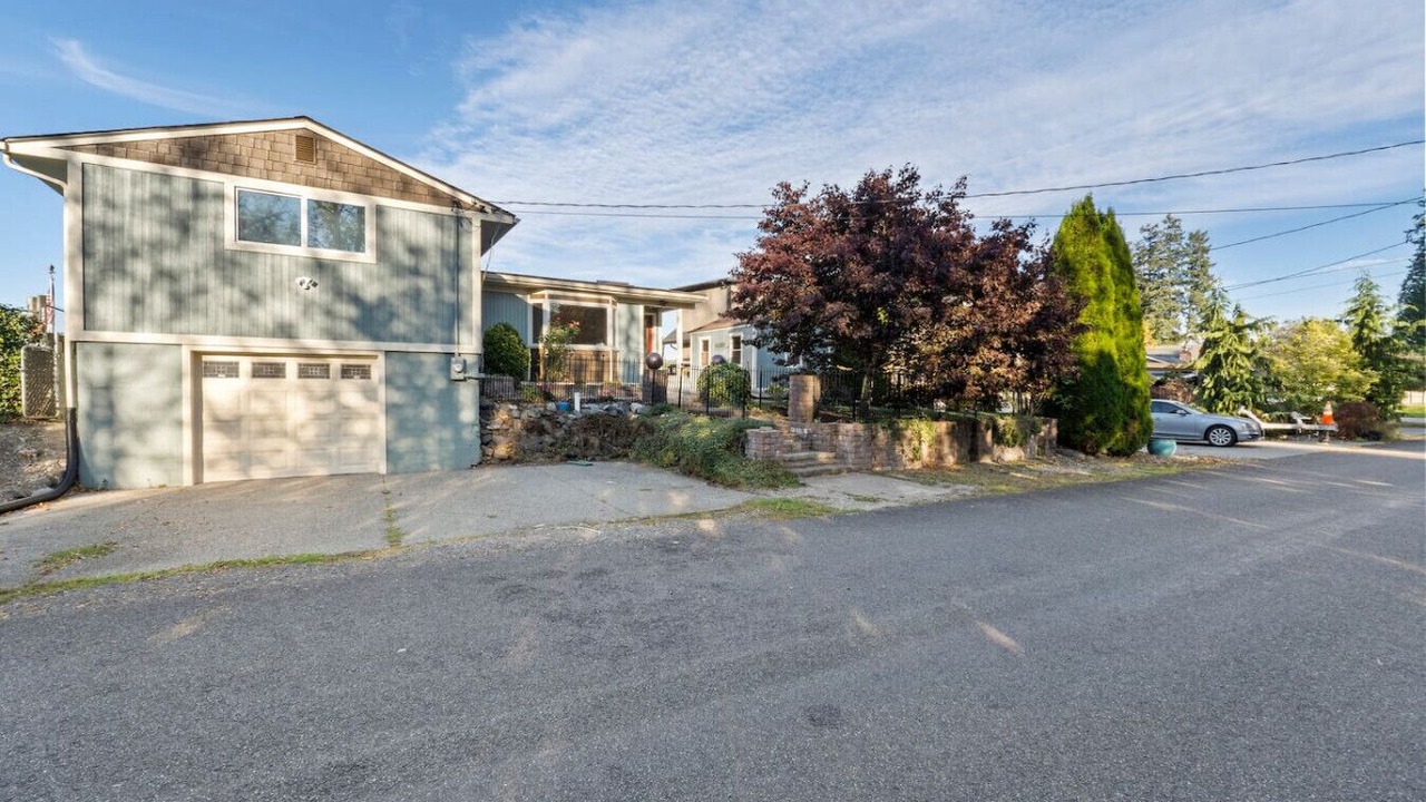 Photo of Outdoor in Fort Lewis