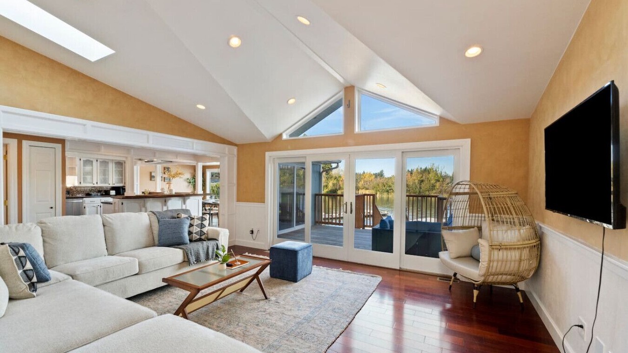 Photo of Livingroom in Fort Lewis