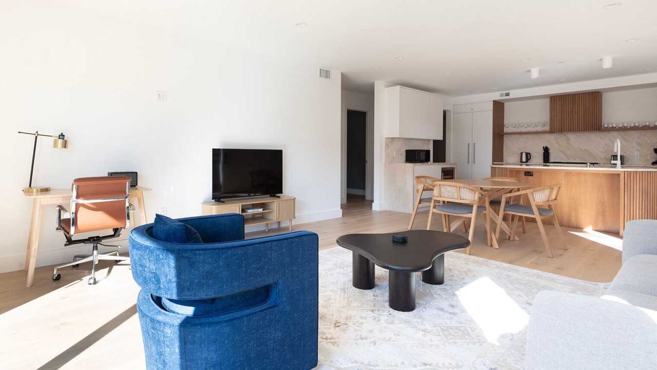 Photo of Livingroom in Lafayette