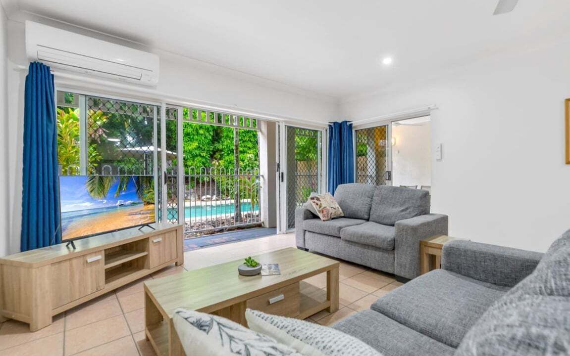 Photo of Livingroom in Palm Cove