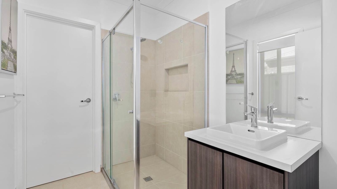 Photo of Bathroom in Yarrawonga