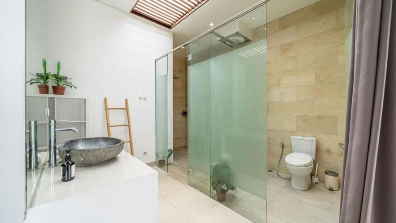 Photo of Bathroom in Dewi Sri