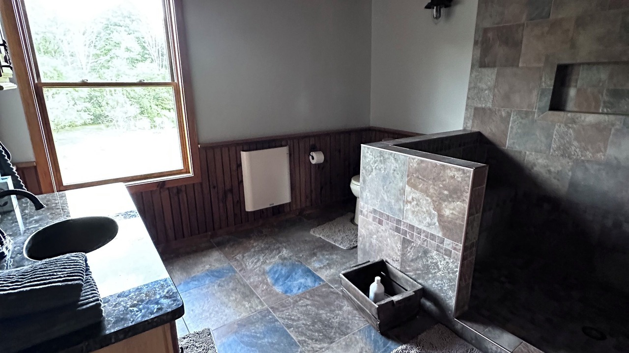 Photo of Bathroom in Hammondsport