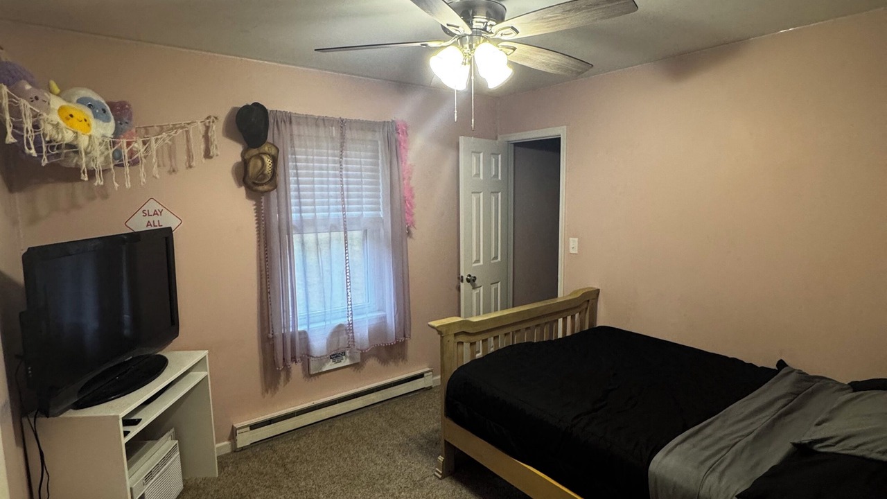Photo of Bedroom in Montoursville