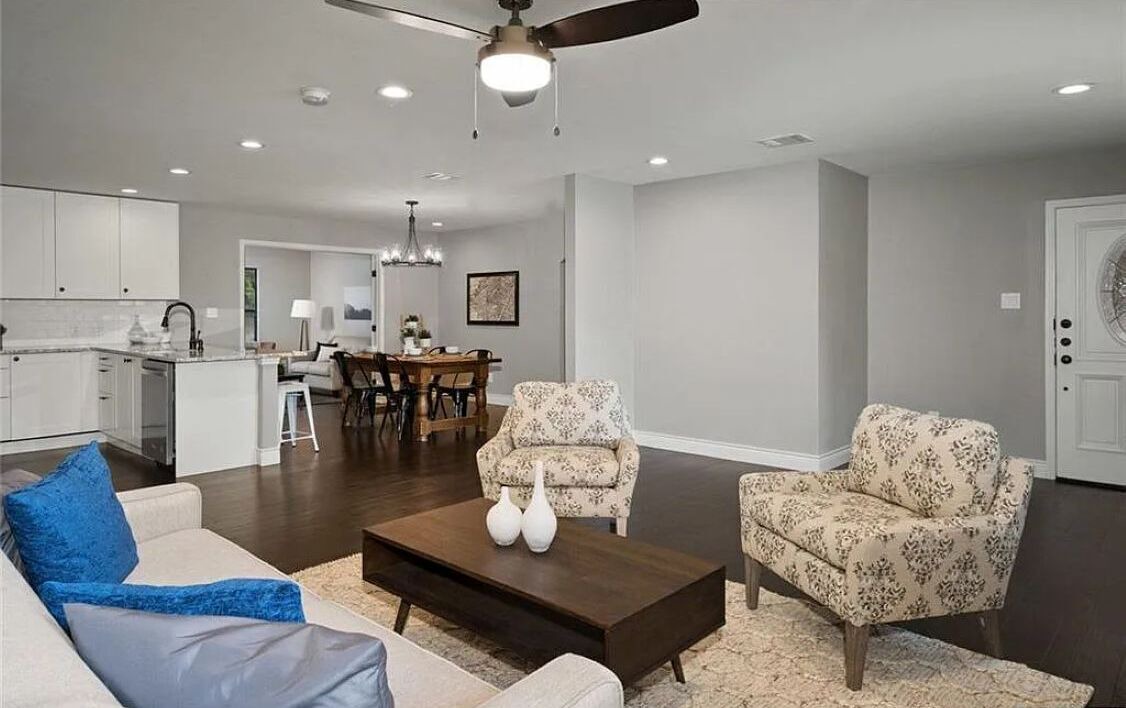 Photo of Livingroom in Lockhart