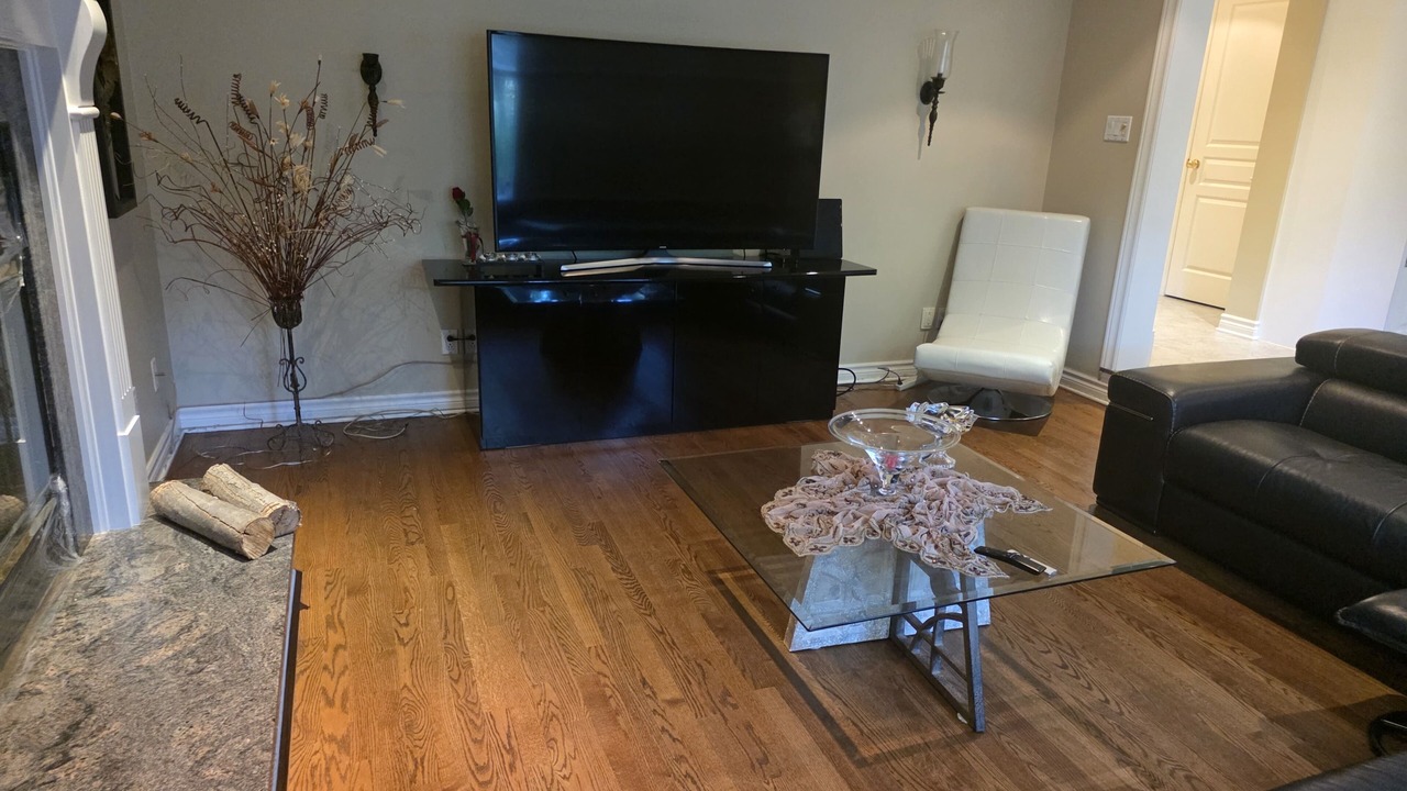 Photo of Livingroom in Kirkland