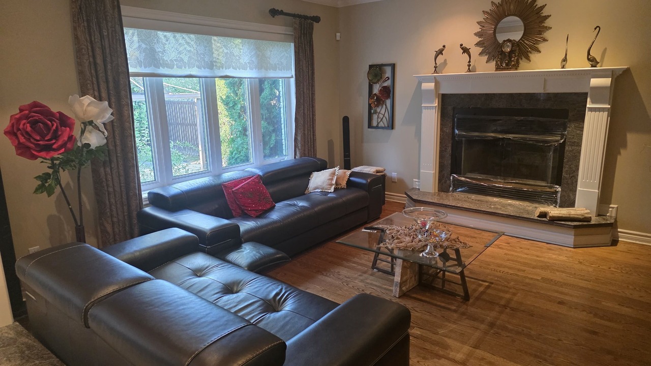 Photo of Livingroom in Kirkland