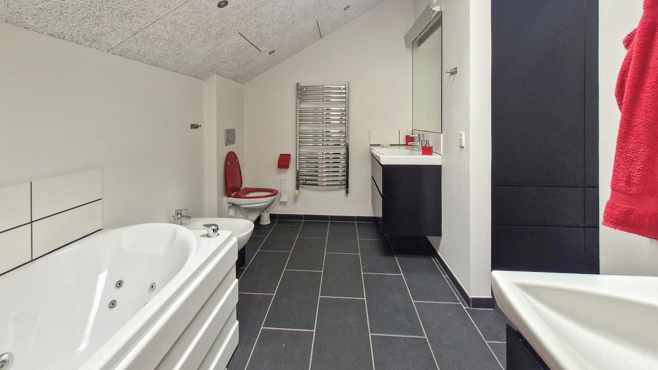 Photo of Bathroom in Sunds