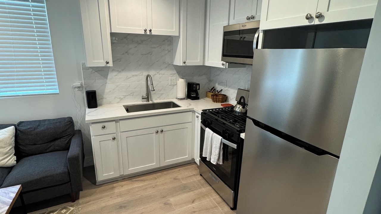 Photo of Kitchen in Canoga Park