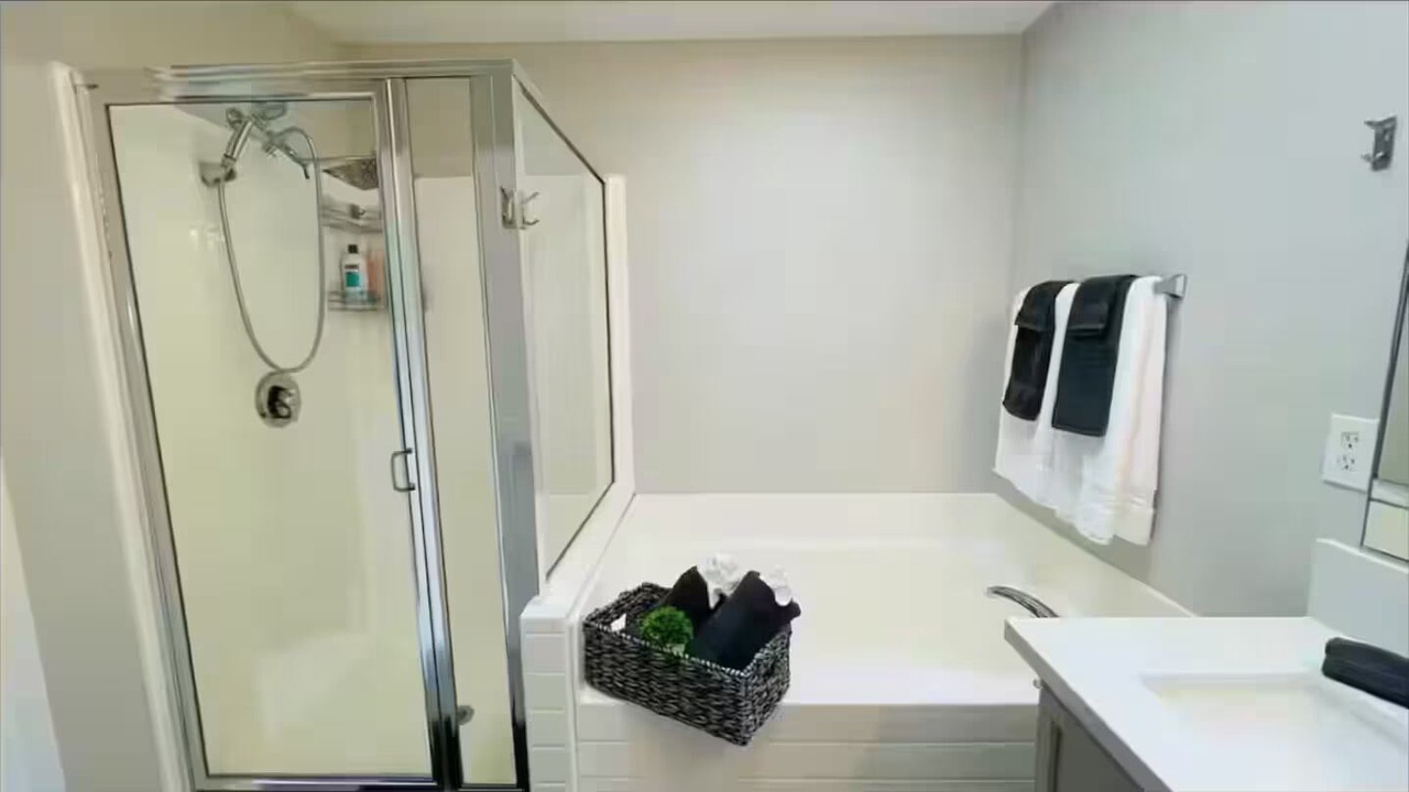 Photo of Bathroom in Hillsboro