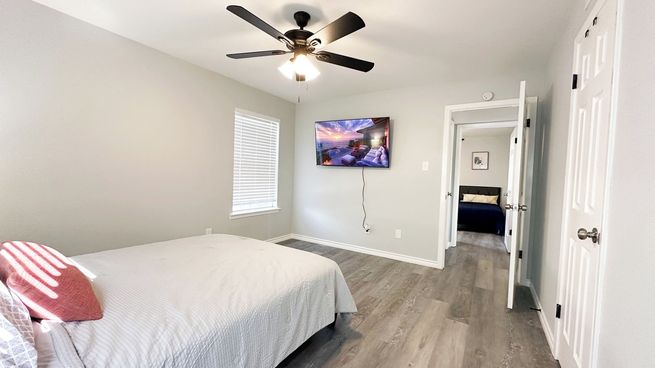 Photo of Bedroom in Amistad National Recreational Area