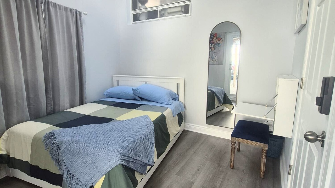 Photo of Bedroom in Rockcliffe - Smythe