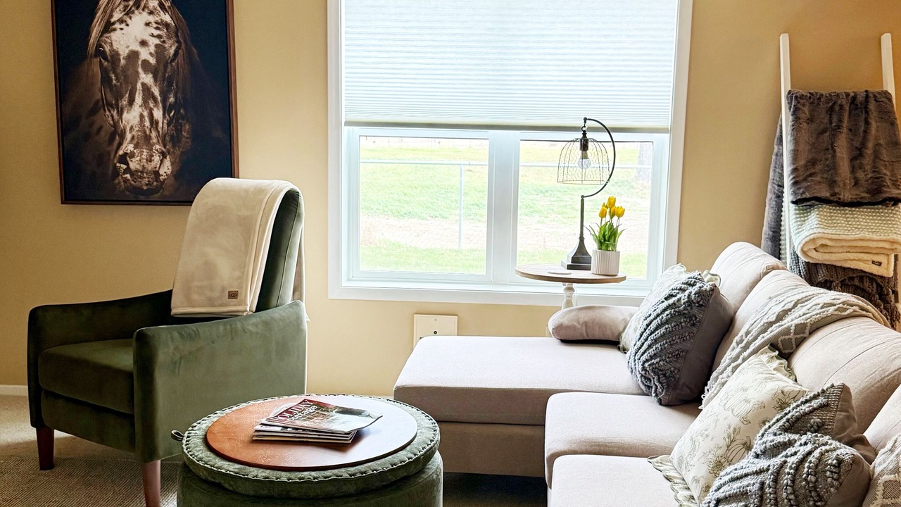 Photo of Livingroom in Redmond