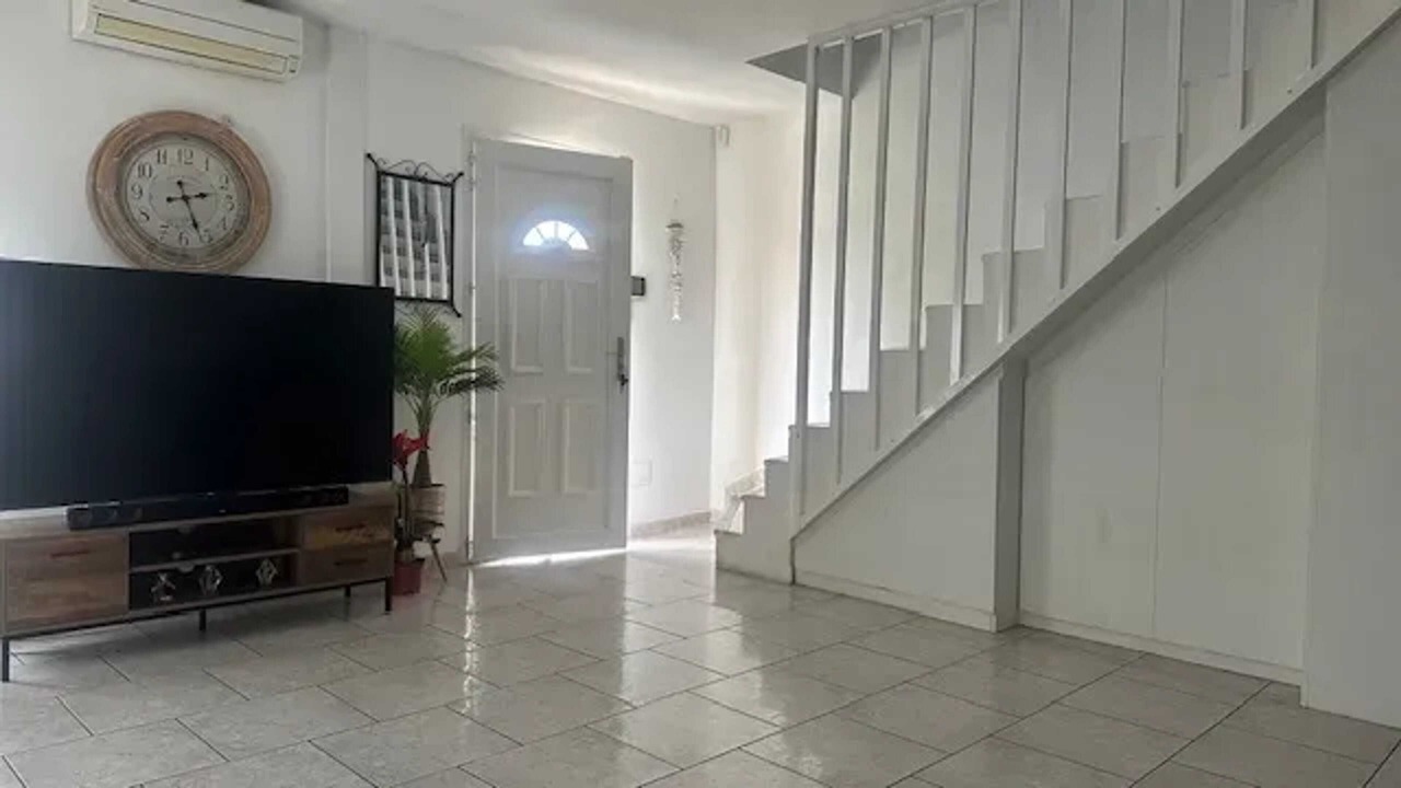 Photo of Others in Claira