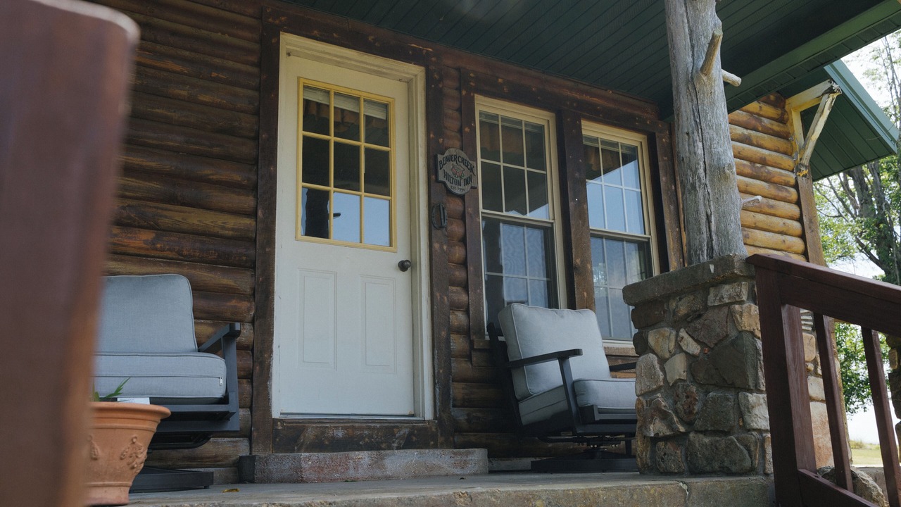 Photo of Outdoor in Squires