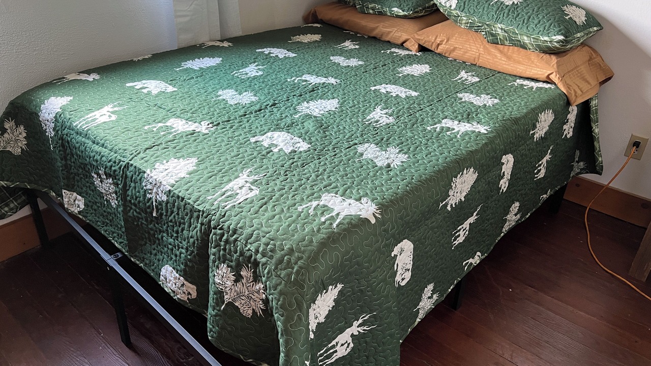 Photo of Bedroom in Squires