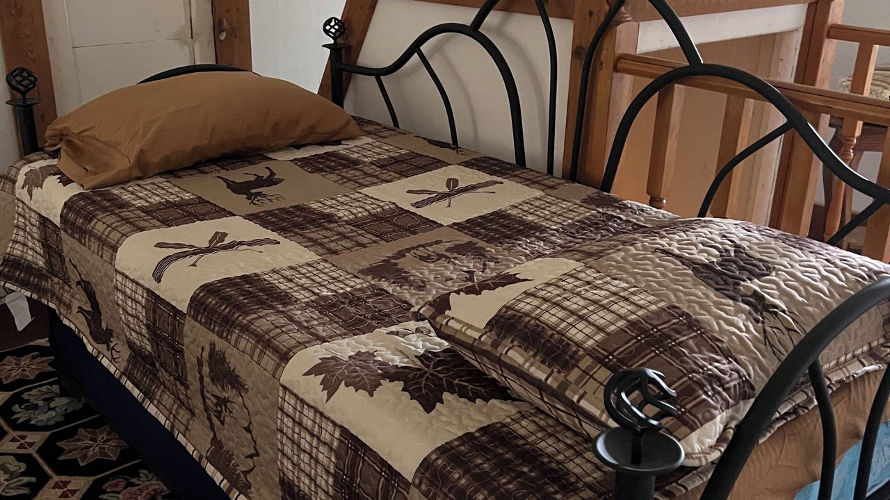 Photo of Bedroom in Squires