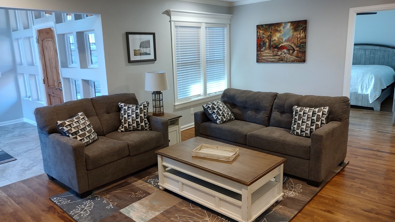 Photo of Livingroom in Tulsa