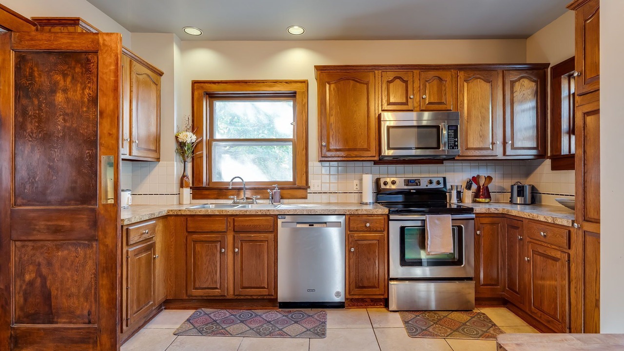 Photo of Kitchen in College Hill