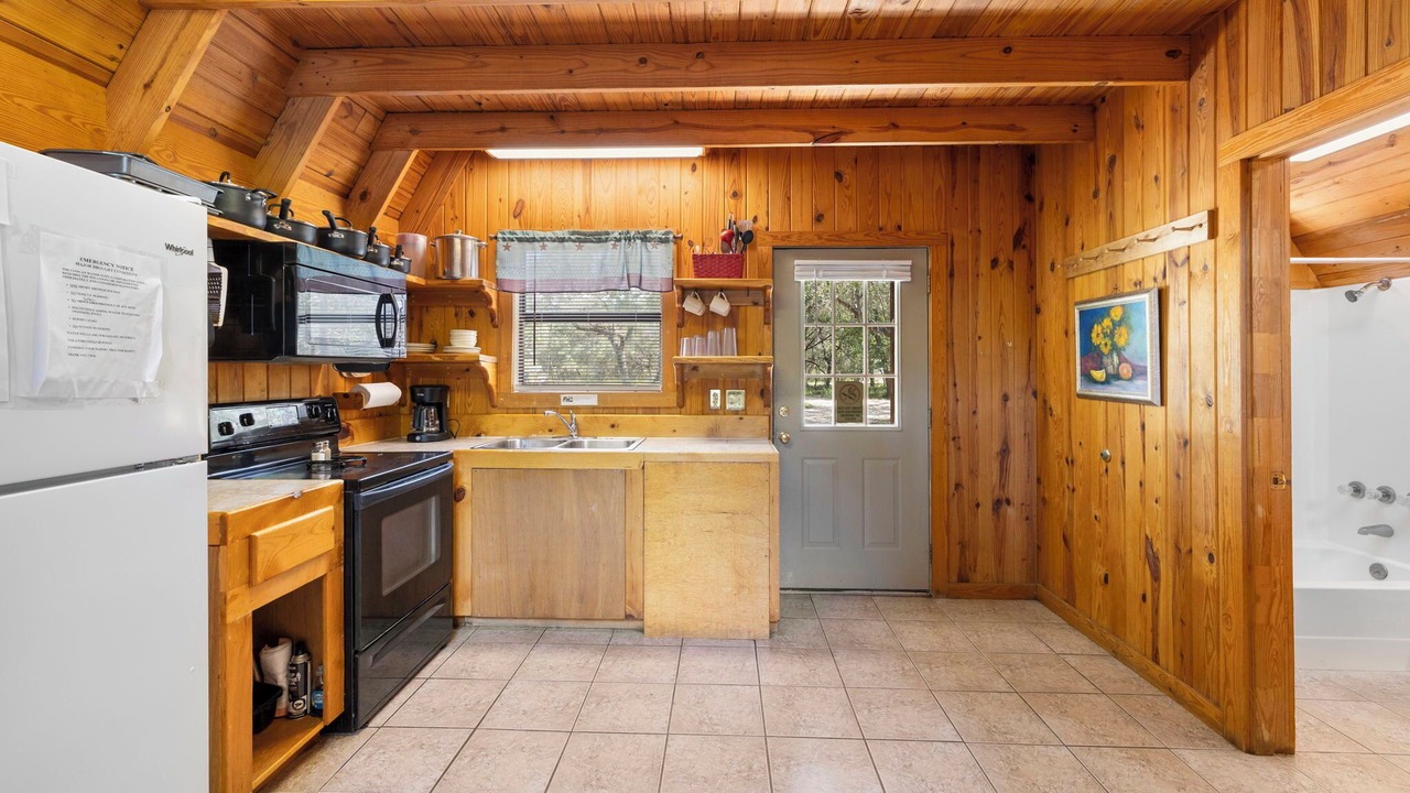 Photo of Kitchen in Concan