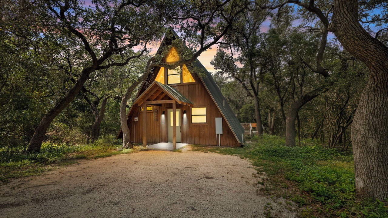 Photo of Outdoor in Concan