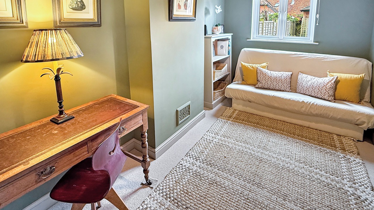 Photo of Livingroom in Woolbeding