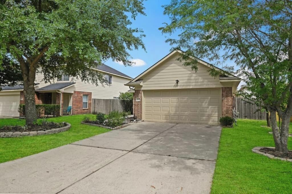 Photo of Outdoor in Humble