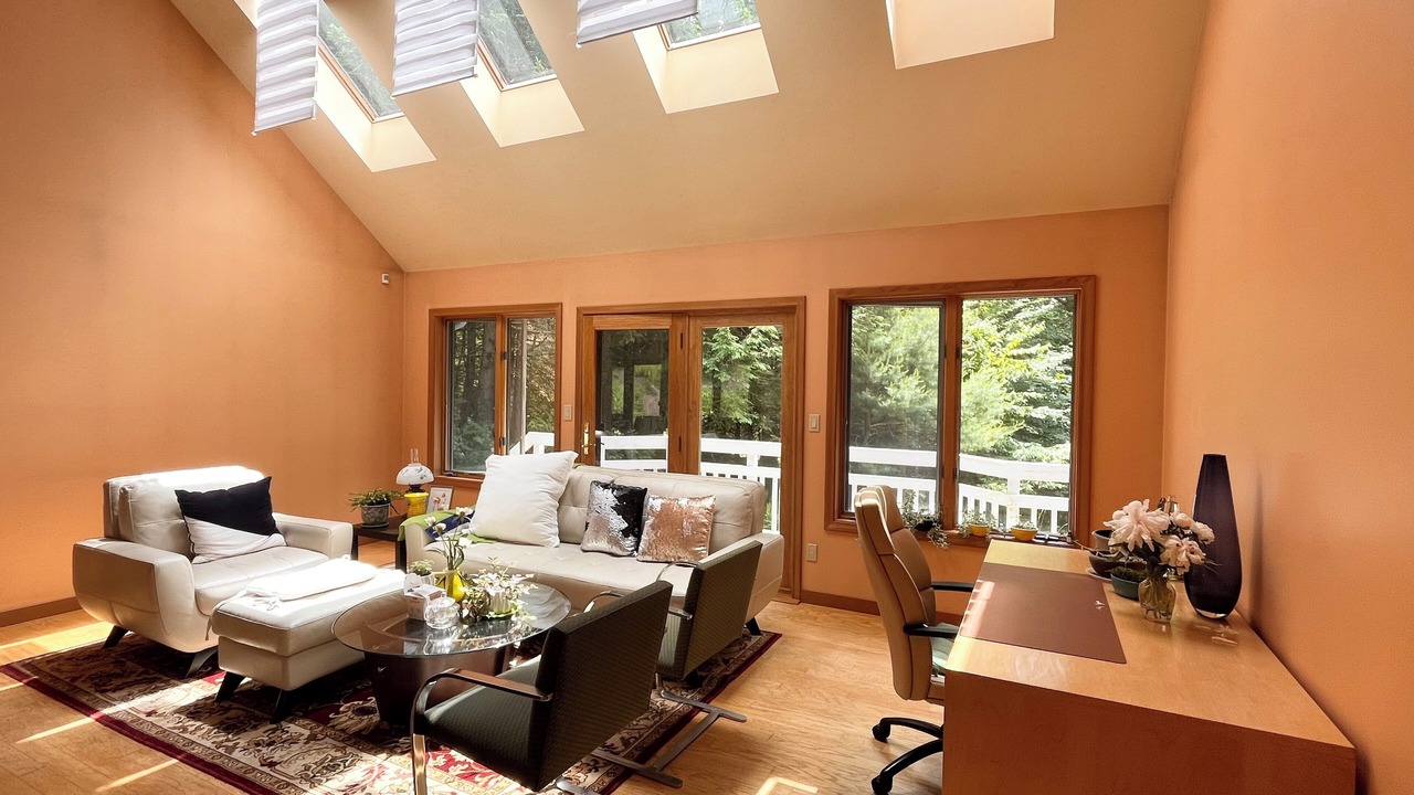 Photo of Livingroom in Northwest Harwinton