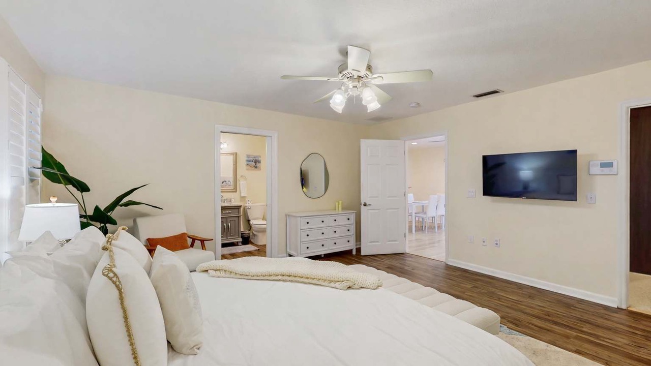 Photo of Bedroom in Seminole