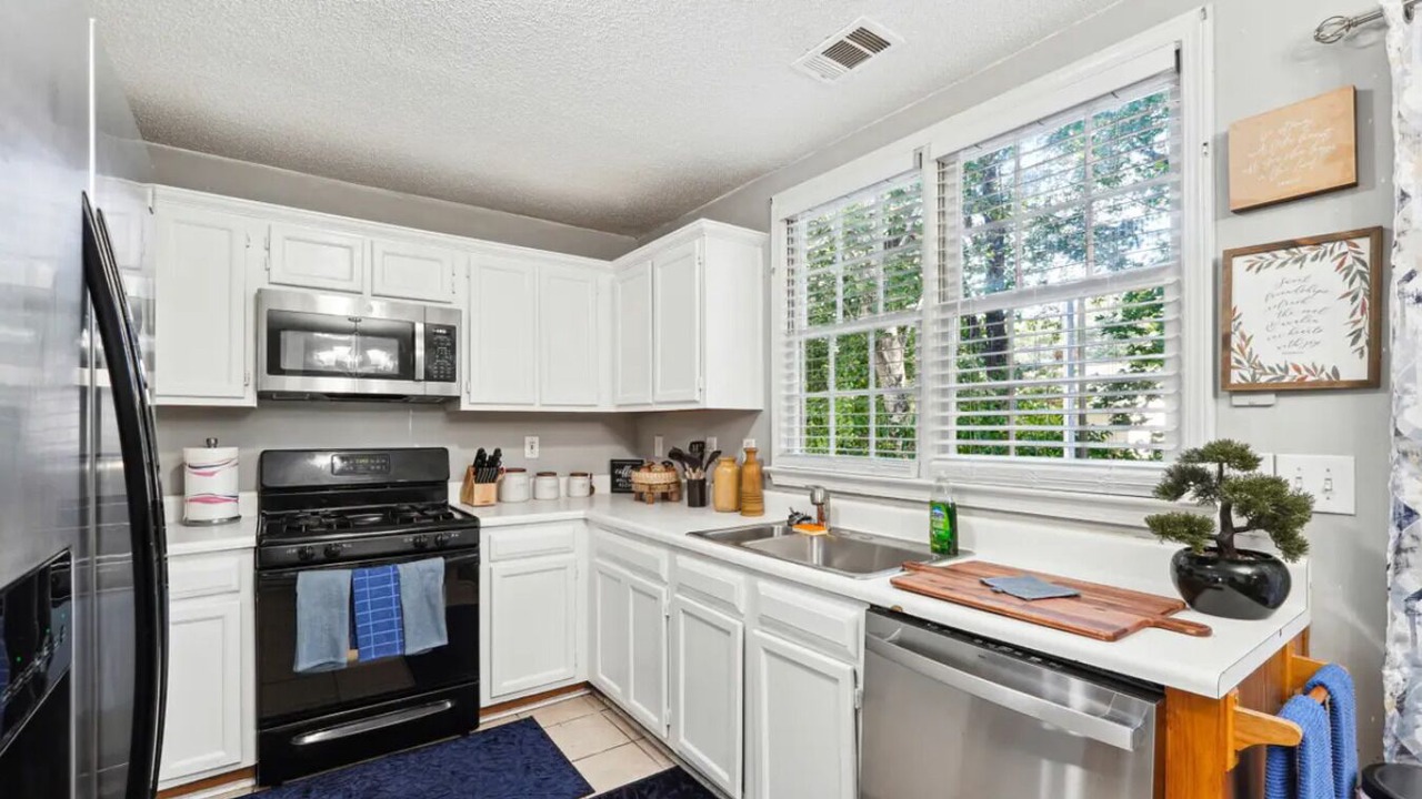 Photo of Kitchen in Johns Creek