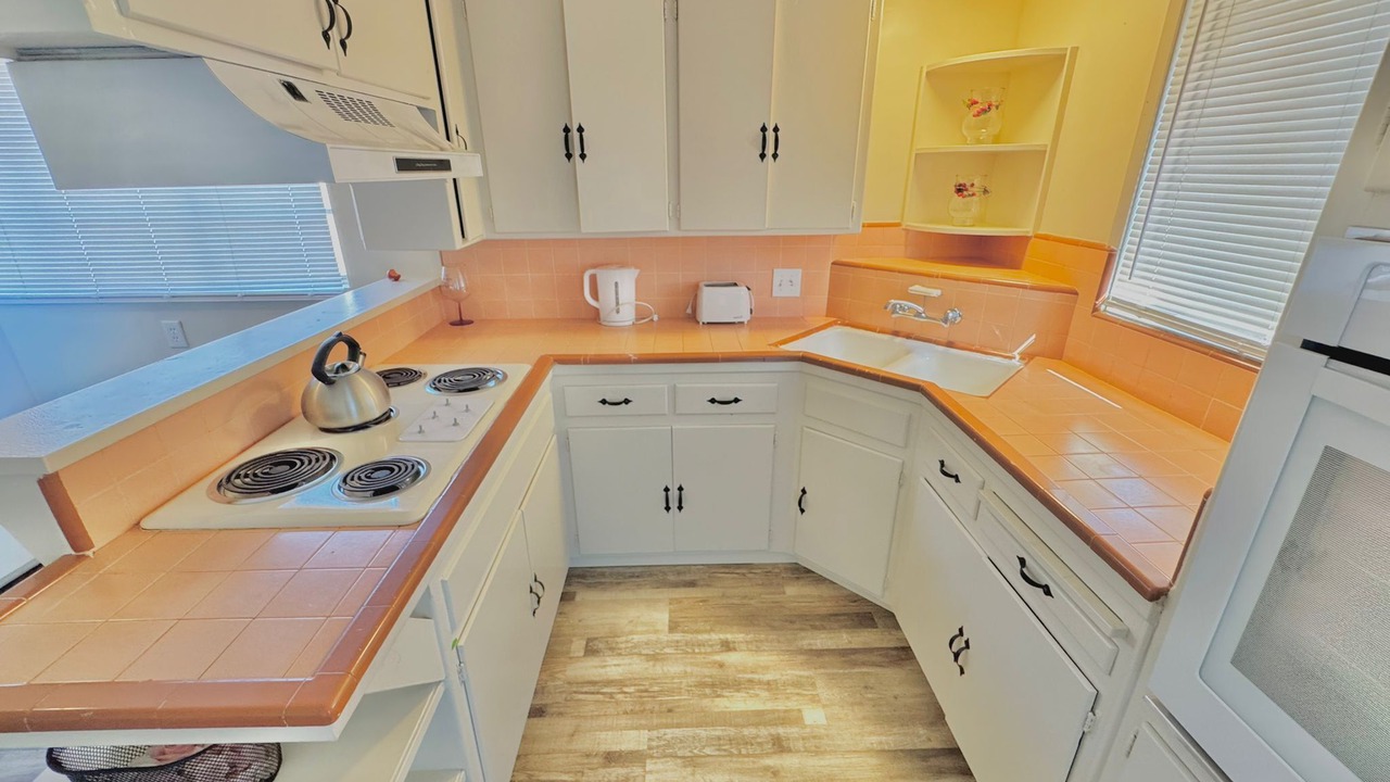 Photo of Kitchen in Oleander - Sunset