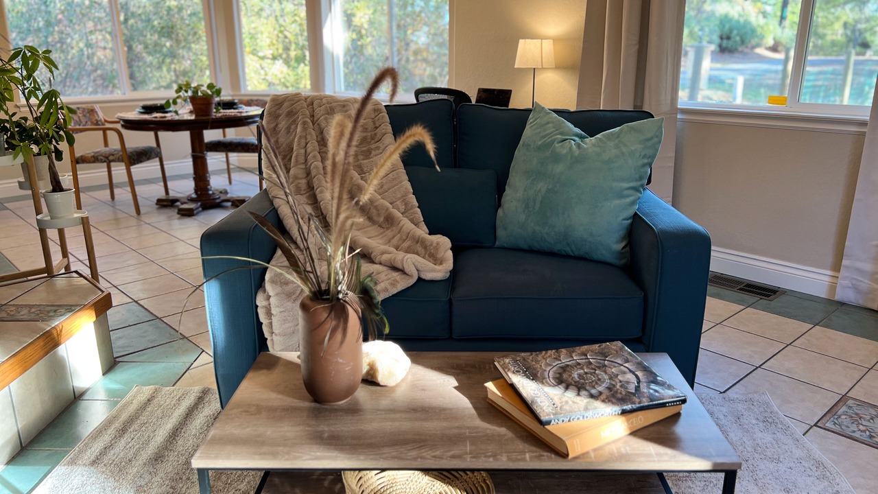 Photo of Livingroom in Auburn