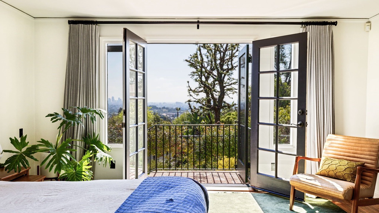 Photo of Bedroom in Los Feliz